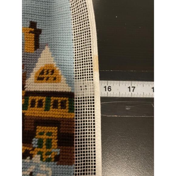 Vintage Needlepoint Winter Village Snow Scene Birds Houses Finished Embroidery - Picture 6 of 7